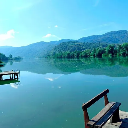 Kuca-zvornicko Jezero