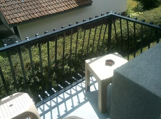 Kuca-zvornicko Jezero Mali Zvornik