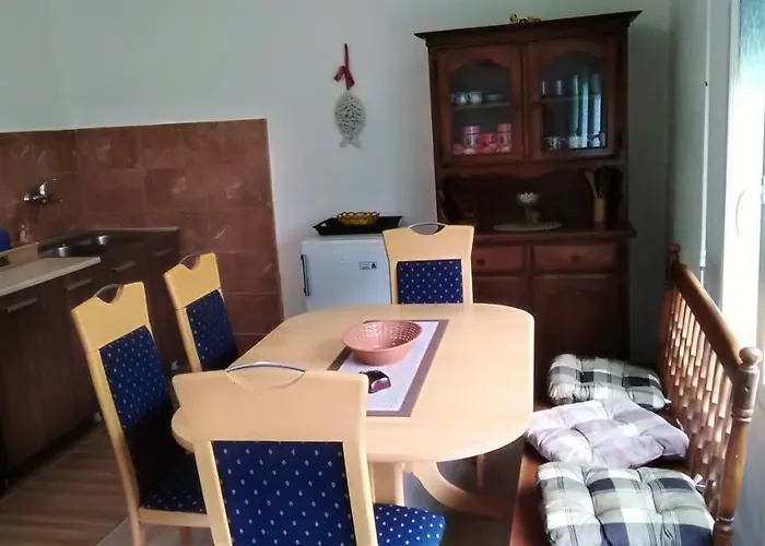 Kuca-zvornicko Jezero 펜션